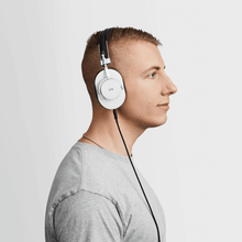 Load image into Gallery viewer, MH40 Headphones for 0.95
