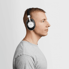 Load image into Gallery viewer, MW60 Headphones for 0.95
